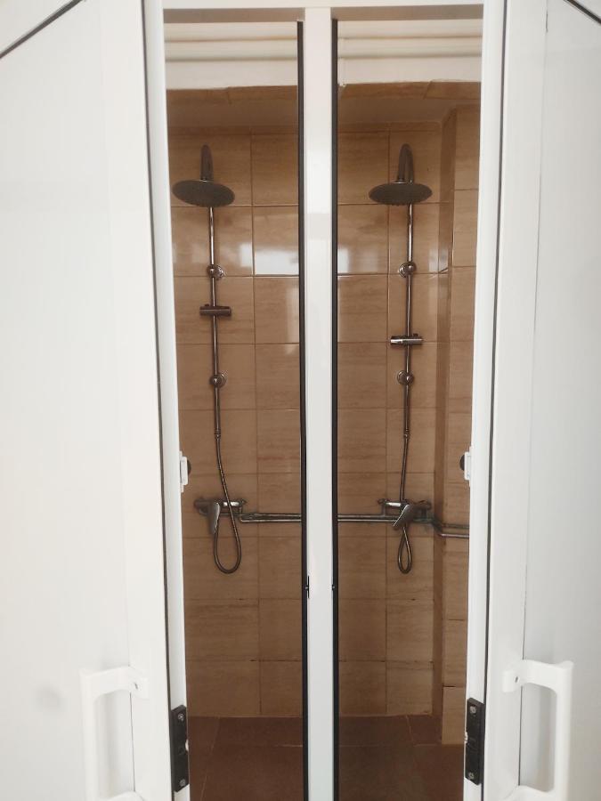 סנטיאגו דה קומפוסטלה Albergue Santos מראה חיצוני תמונה